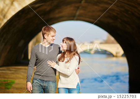 Beautiful romantic couple in Paris 15225703
