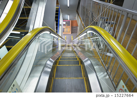 エスカレーター 15227664