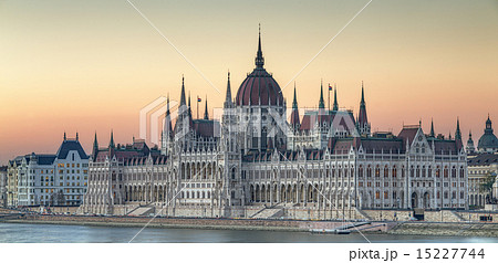 View of hungarian Parliament building, Budapest 15227744