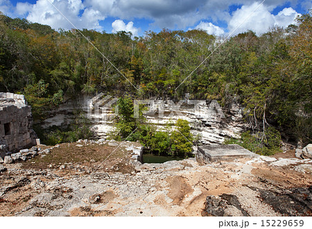 Yucatan, Mexico. Sacred cenote at Chichen Itza.. 15229659