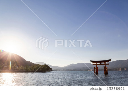厳島神社　大鳥居 15238991