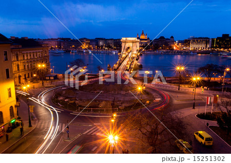 夜の鎖橋1 夜の鎖橋1 15251302