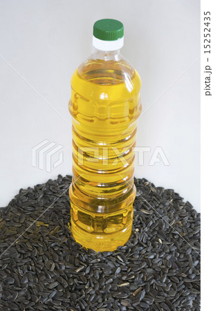 Sunflower seeds oil Sunflower seeds oil 15252435