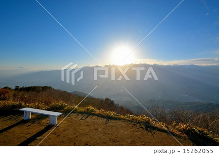 陣馬形山の夕暮れ (3) 15262055