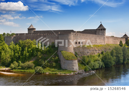 Ivangorod fortress at the border of Russia Ivangorod fortress at the border of Russia 15268546