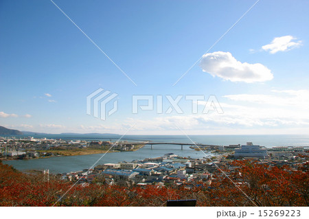 震災前の石巻市旧北上川河口 15269223