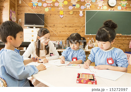 幼稚園 15272097