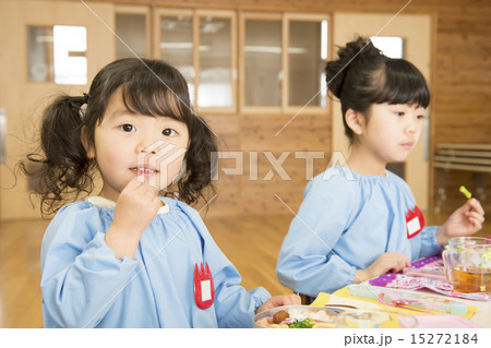 幼稚園 幼稚園 15272184