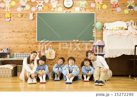 幼稚園児パンチラ 