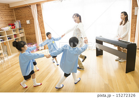 幼稚園 15272326