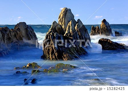 根本海岸屏風岩 15282425