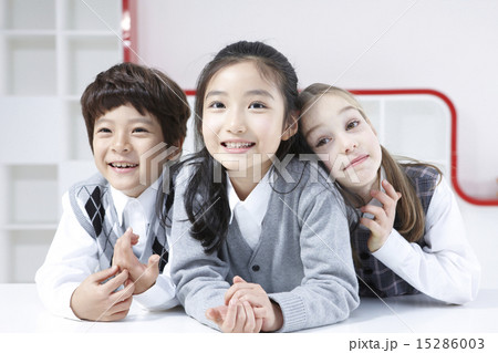 グローバルな小学生 グローバルな小学生 15286003