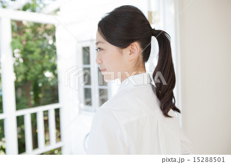 female high-school student 15288501