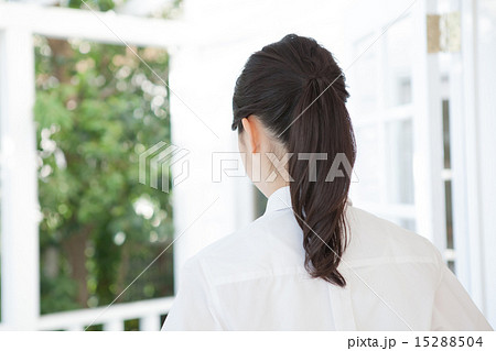 female high-school student 15288504