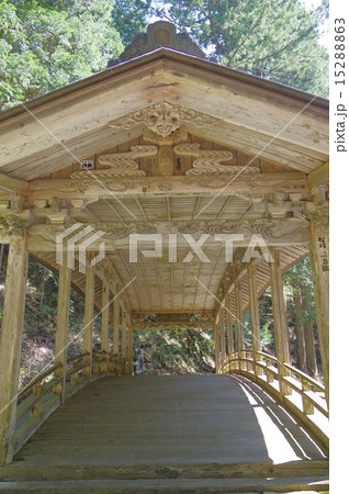 信州 安曇野 満願寺の微妙橋(西入り口) 信州 安曇野 満願寺の微妙橋(西入り口) 15288863
