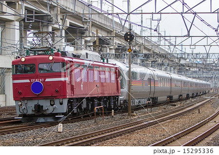 ＪＲ東日本　ＥＦ８１－９７号機牽引　カシオペア 15295336
