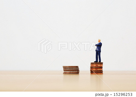お金とビジネスイメージ 15296253