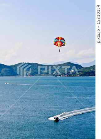 Parasailing in the bay of Nha Trang 15310154