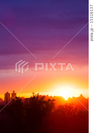 summer  sunrise 15316137