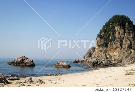新潟県　笹川流れ 15327247
