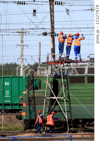 working electrical train conductor 15327678