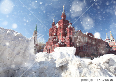 drifts of snow on Red Square in Moscow, snow, storm drifts of snow on Red Square in Moscow, snow, storm 15328636