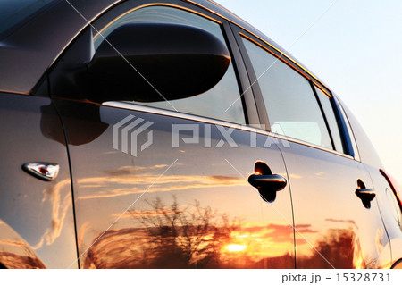 car sunset reflection car sunset reflection 15328731