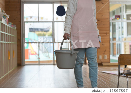 掃除　バケツ. 15367397