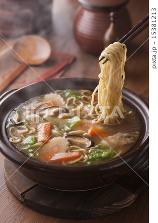 煮込みラーメン 煮込みラーメン 15381213