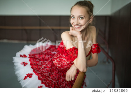 Portrait of a young ballerina Portrait of a young ballerina 15382866