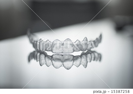 Invisible dental teeth brackets plastic braces Invisible dental teeth brackets plastic braces 15387258