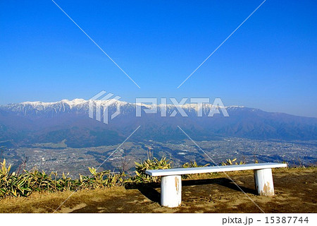 陣馬形山からの眺め 　～快晴(1)～ 15387744