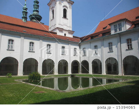 ストラホフ修道院 15394065