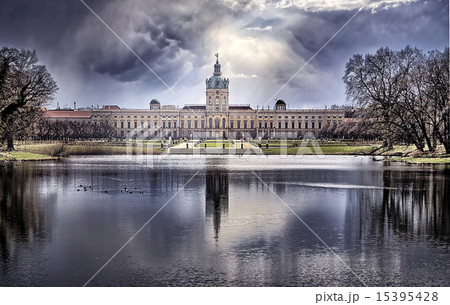 HDR shoot of the Schloss Charlottenburg, Berlin with lake 15395428