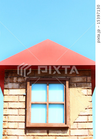 赤い三角屋根 赤い三角屋根 15397130