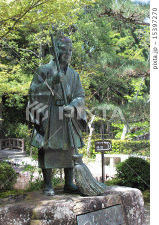京田辺市　酬恩庵一休寺　一休さん像 15397270