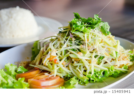 crispy catfish salad with mango crispy catfish salad with mango 15405941