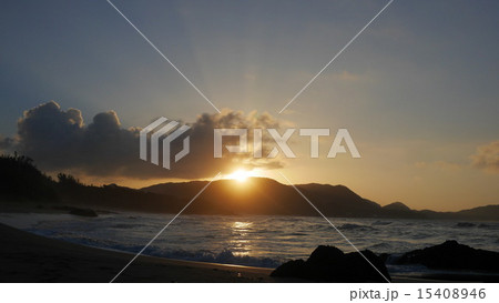 日の出 15408946