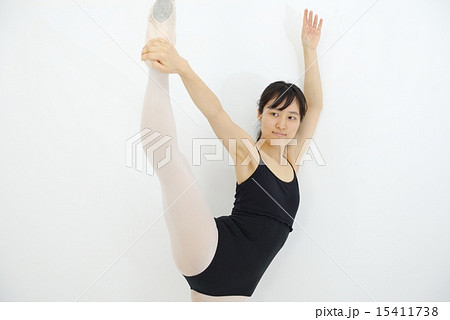 バレエ 開脚の写真素材