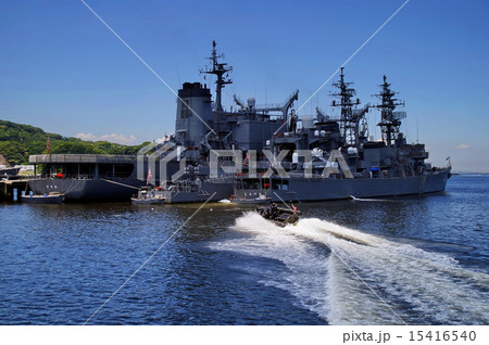 特別機動船 ＆ ときわ ＆ はまゆき ＆ じんつう　（ 海上自衛隊 横須賀基地  ） 15416540