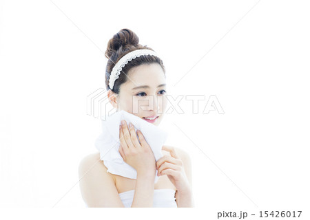 若い女子メイクシーン 若い女子メイクシーン 15426017