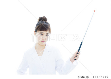 若い女子の白衣で指差し 15426545