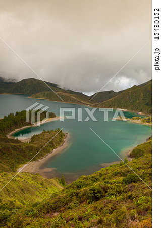 Caldera Lago di Fogo - lake on Azores Islands Caldera Lago di Fogo - lake on Azores Islands 15430152