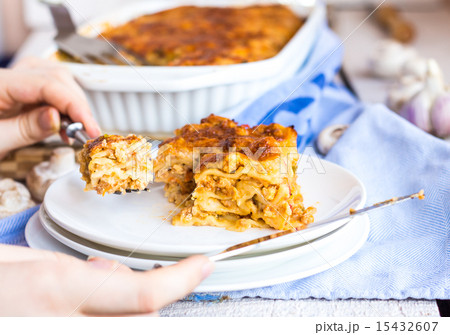 processes food meat lasagna, hands, Italian food processes food meat lasagna, hands, Italian food 15432607