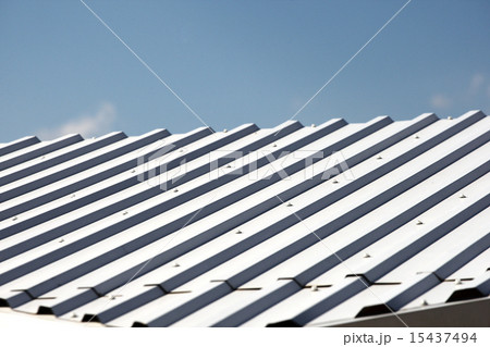 White metal hangar roof White metal hangar roof 15437494
