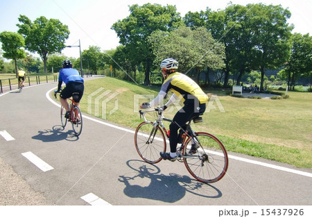 サイクリング 15437926