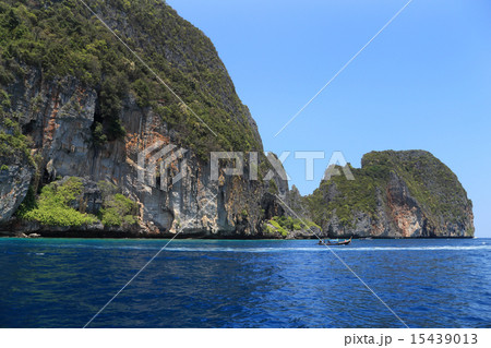 Cliff and the clear sea Phi Phi island,Thailand 15439013