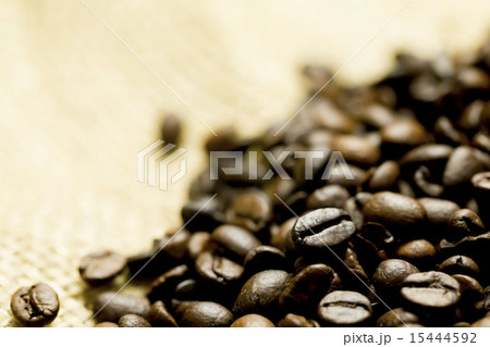 コーヒー豆 15444592