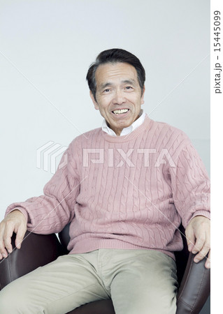 70代男性 70代男性 15445099
