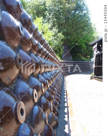 焼きもの散歩道 常滑焼の塀 焼きもの散歩道 常滑焼の塀 15445504